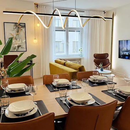 Luxury 3-bedroom On Beautiful Street Of * Helsingfors