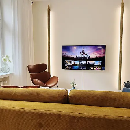Luxury 3-bedroom On Beautiful Street Of * Helsingfors